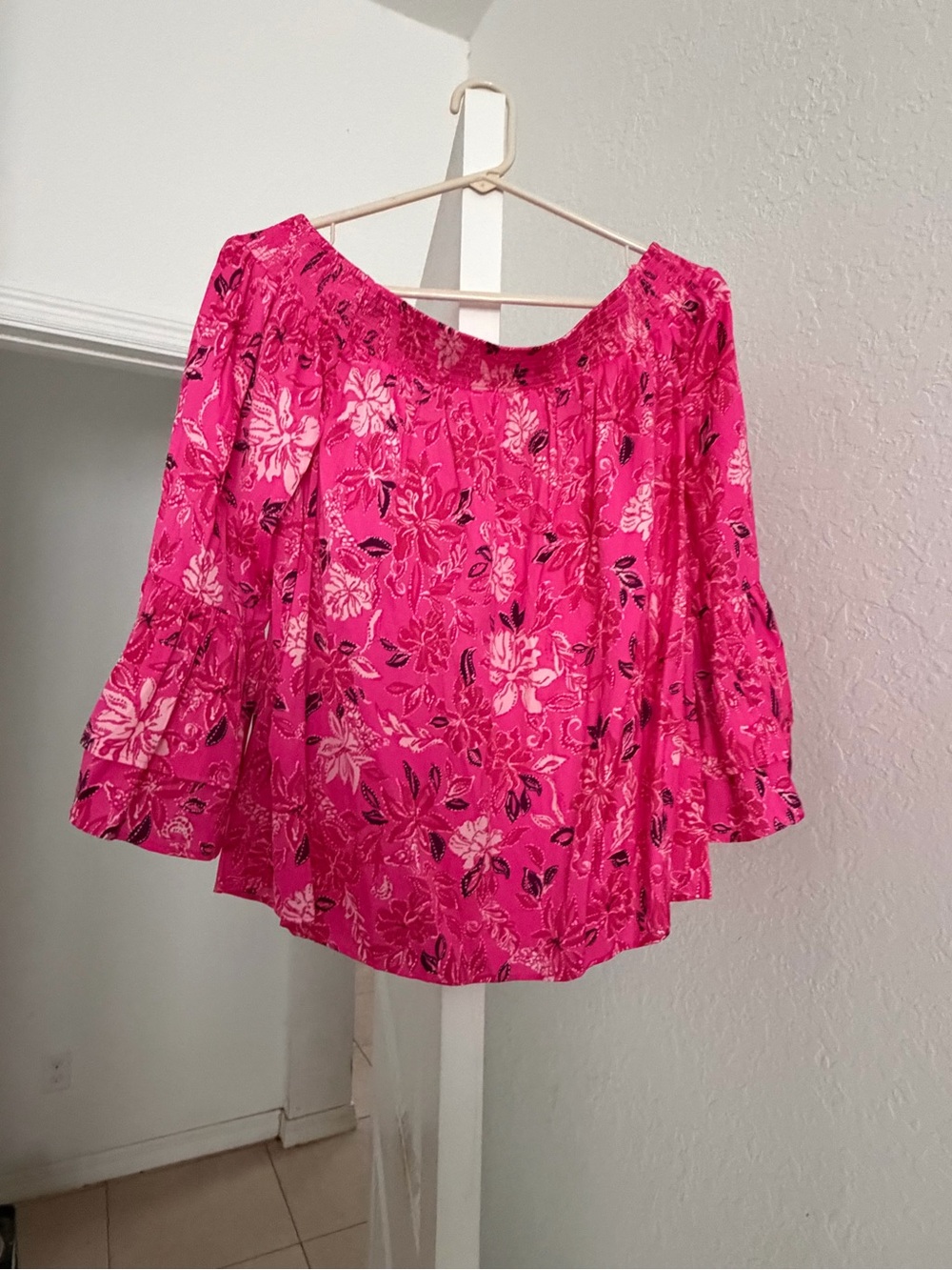 Lilly Pulitzer Top - Picture 2 of 3